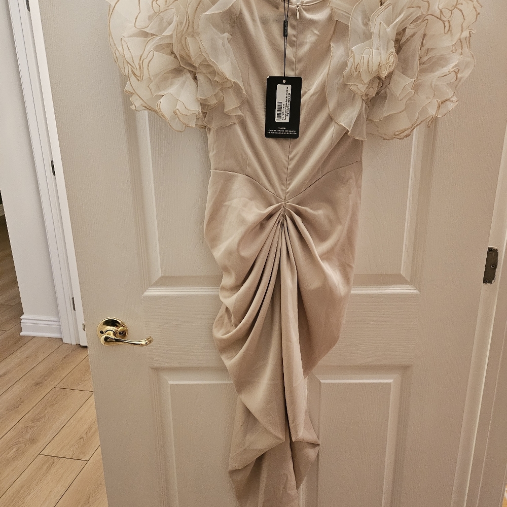 Dress - Picture 8 of 12